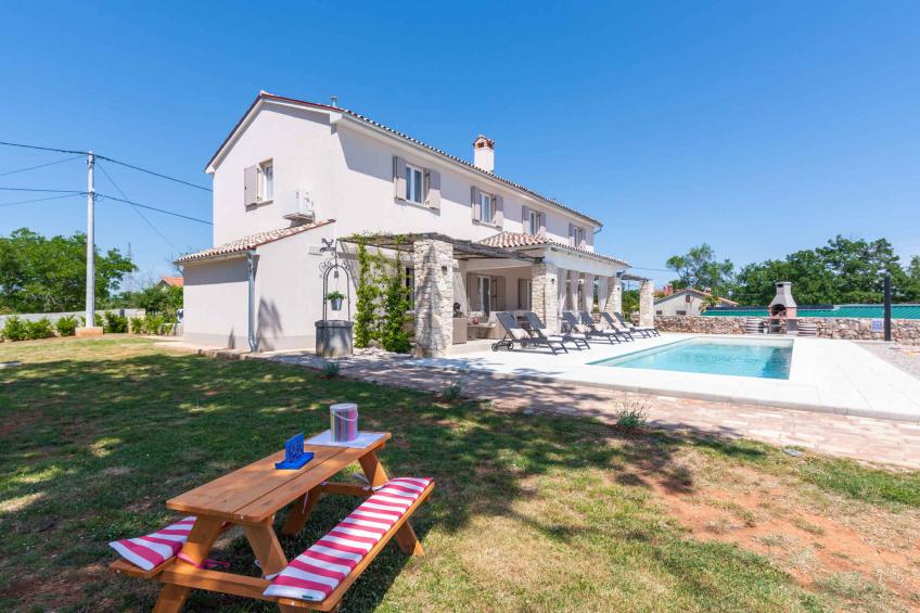 Ferienhaus mit Klimaanlage und Pool - BF-5N7ND - foto 17