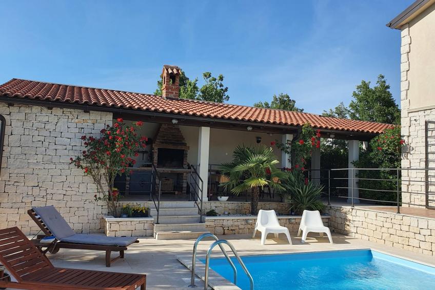 Charmante Villa Histra mit Pool und großem Garten - foto 22