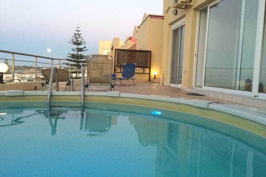 Sehr geräumiges Apartment mit eigenem Pool und Whirlpool - foto 5