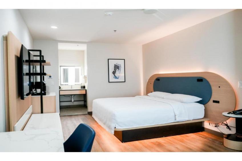 Premium Single King Room- Wheelchair Accessible - foto 6