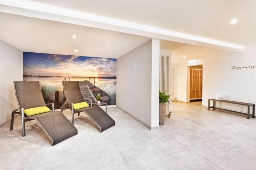 Sunday Hotel  Stuttgart Herrenberg Suites - foto 18