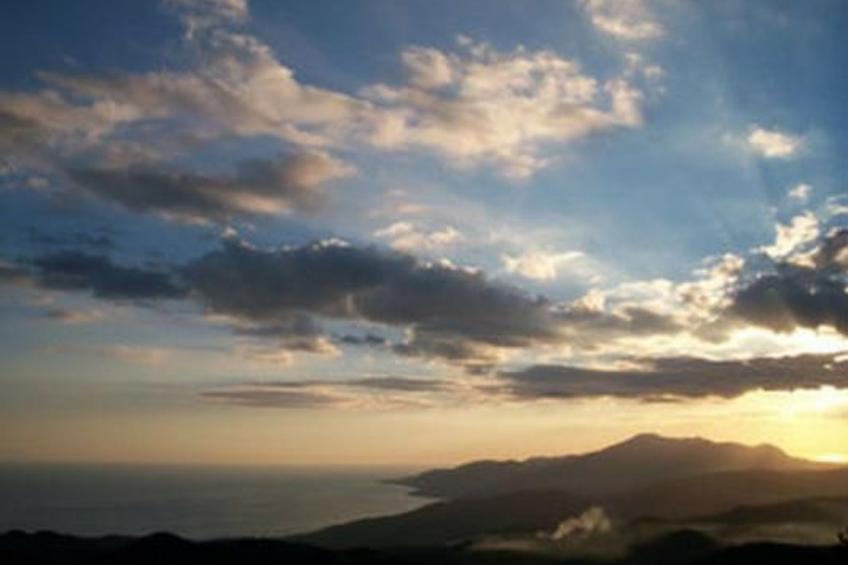 Natursteinhaus mit Panoramablick zum Meer - foto 10