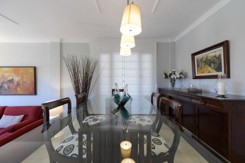 House with cozy garden BBQ and free parking - foto 2