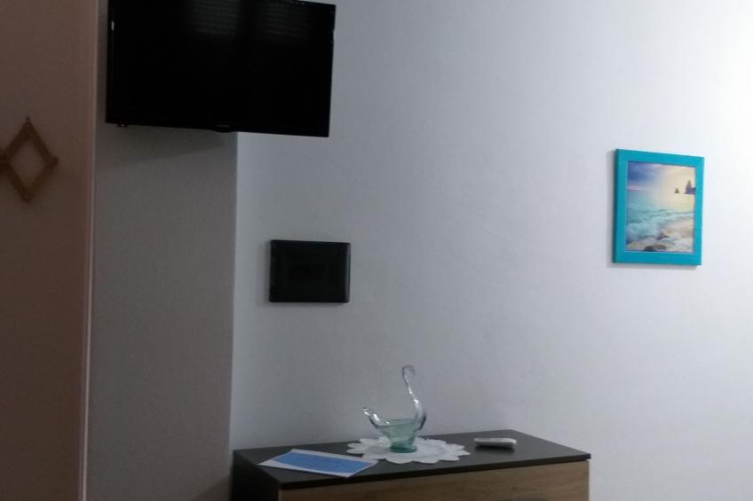 Anwesen mit Balkon - foto 18