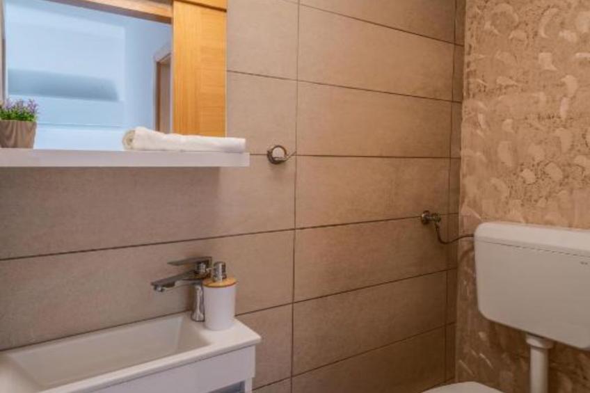 Villa Breg - Four Bedroom Villa with Pool, Hot-Tub and Sauna - foto 16