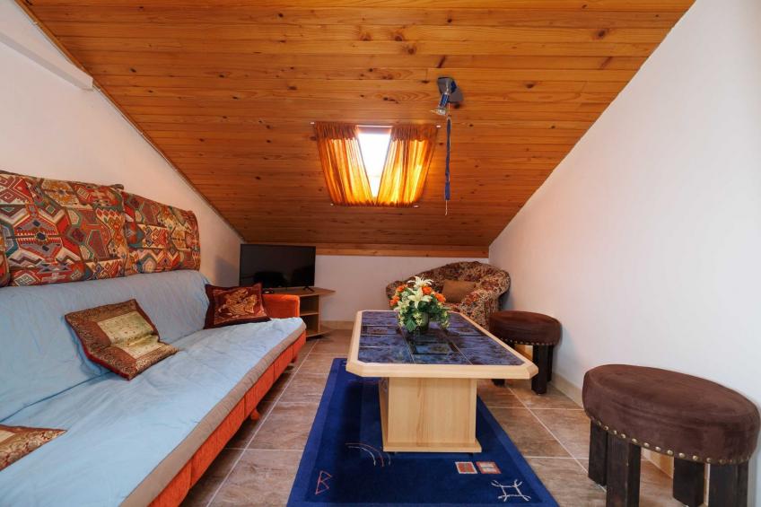 Classic and Trendy Apartment with Terrace - Two Bedroom Apartment with Terrace - foto 3