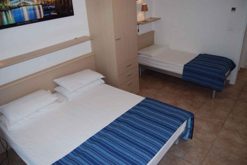 Ferienwohnung mit Klimaanlage, Balkon und Pool - BF-JR346 - foto 28