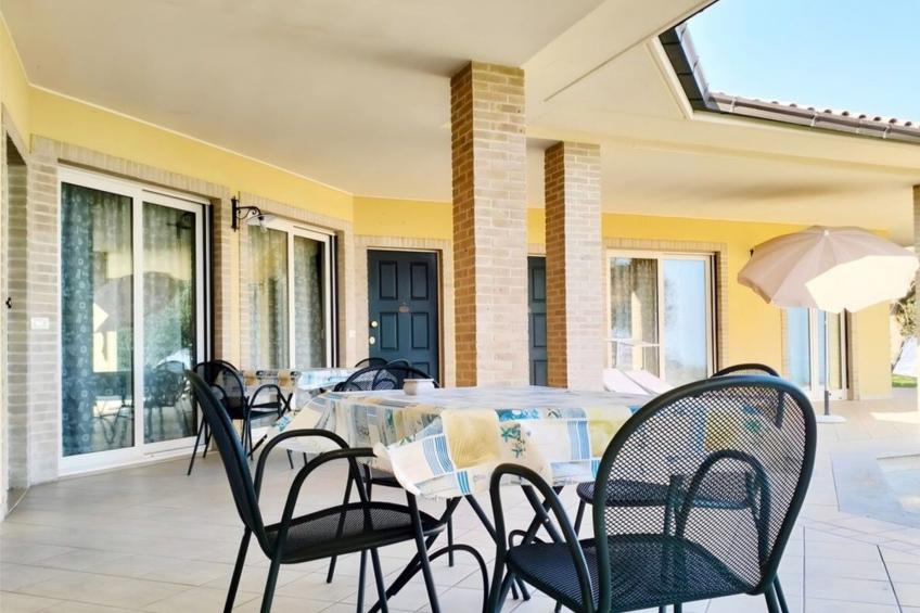 Schoene Appartment mit panoramische Blick - foto 15