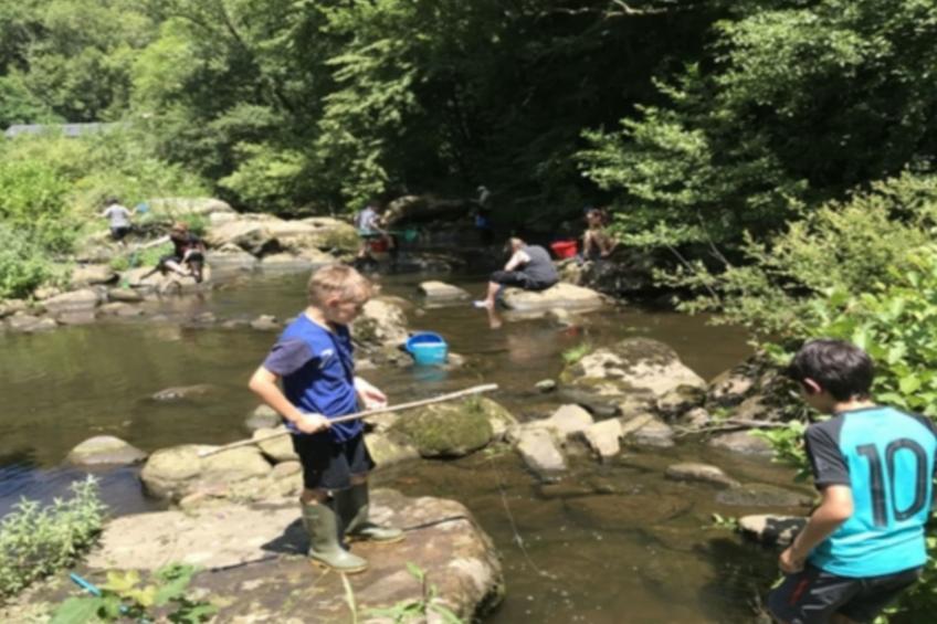 Wassermühle am Fluss - foto 20