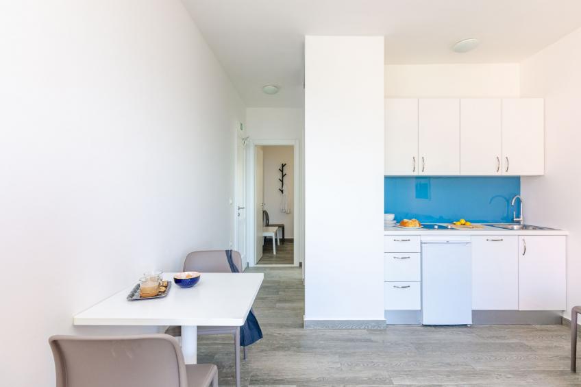 Apartments Villa Luka's - 'No.4' One-Bedroom Apartment with Balcony and Sea View - foto 4