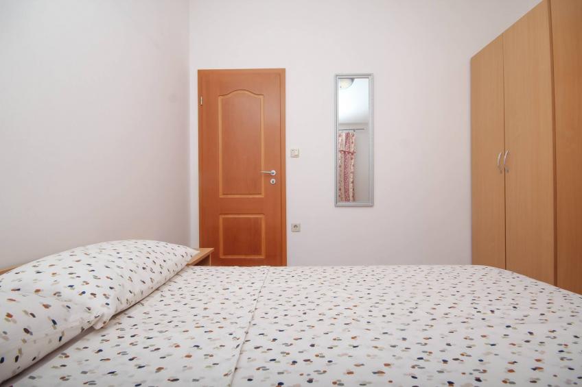 Apartment Mara - two bedroom apartment - foto 12