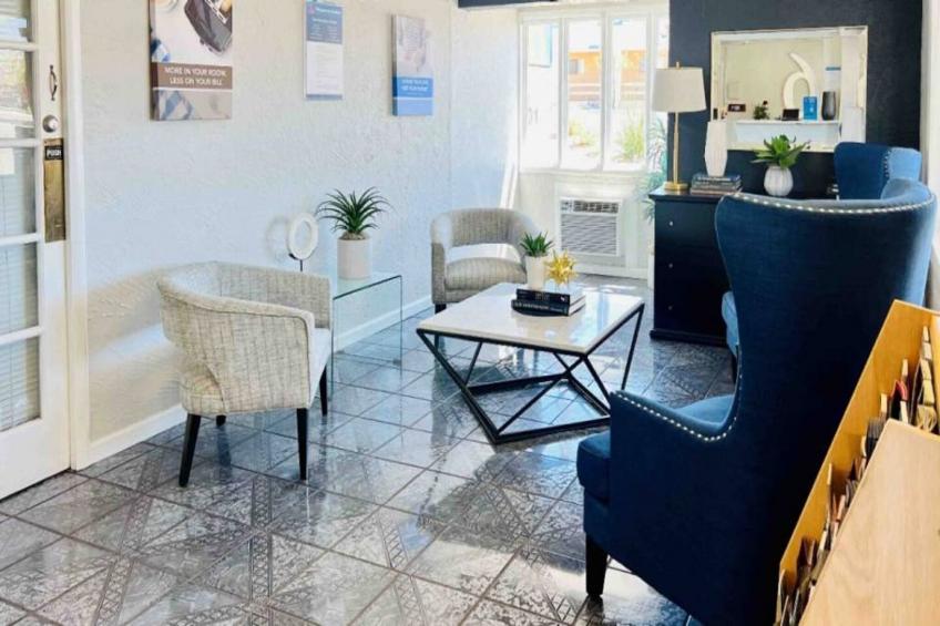 2 Full Beds  Non-Smoking Kitchen - foto 31