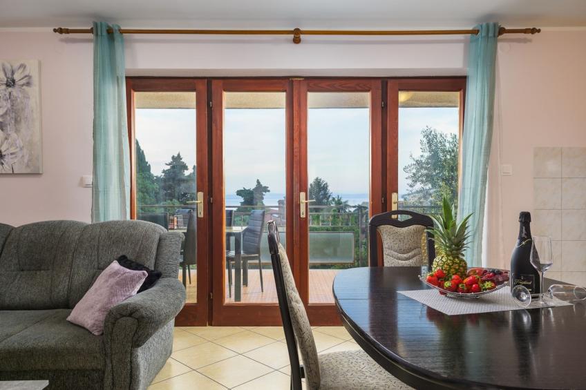 Charming Lovran Apartments with Wonderful Sea View - Two Bedroom Apartment - foto 4
