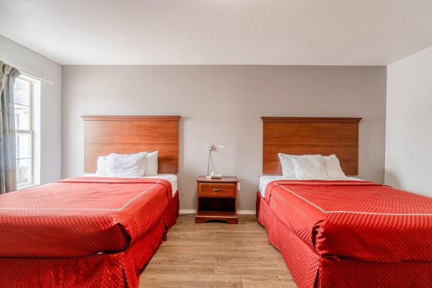 2 Queen Bed Smoking - foto 23