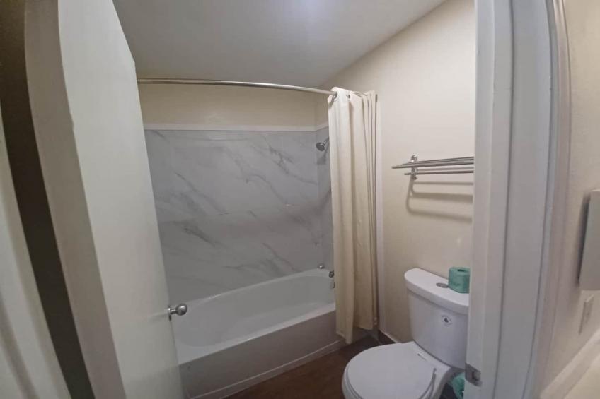 King Bed with Kitchenette Non-Smoking - foto 12