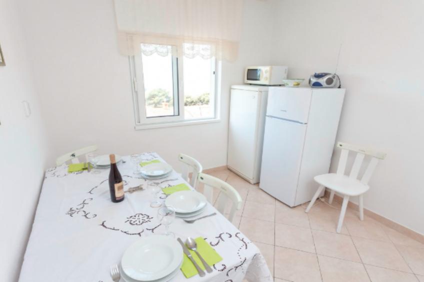 Apartments Lili - Two Bedroom Apartment with Sea View - foto 4