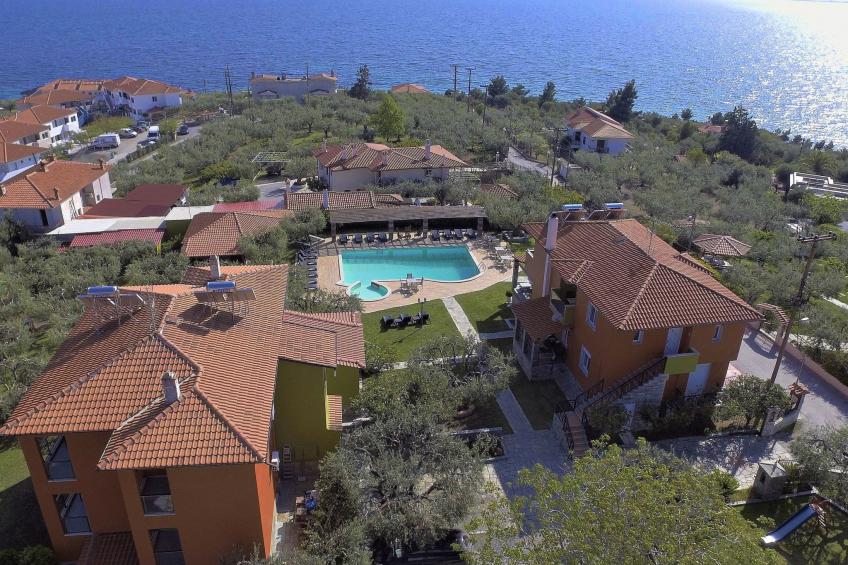 Elegantes Apartment im Erdgeschoss mit Gartenblick - foto 9