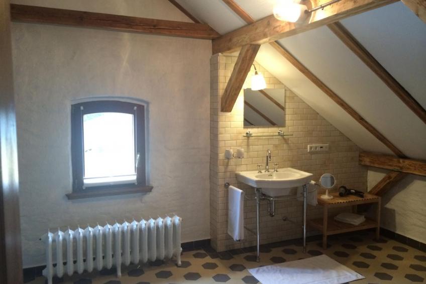 Luxuriöse Wohnung im denkmalgeschützten Bahnhof - foto 5