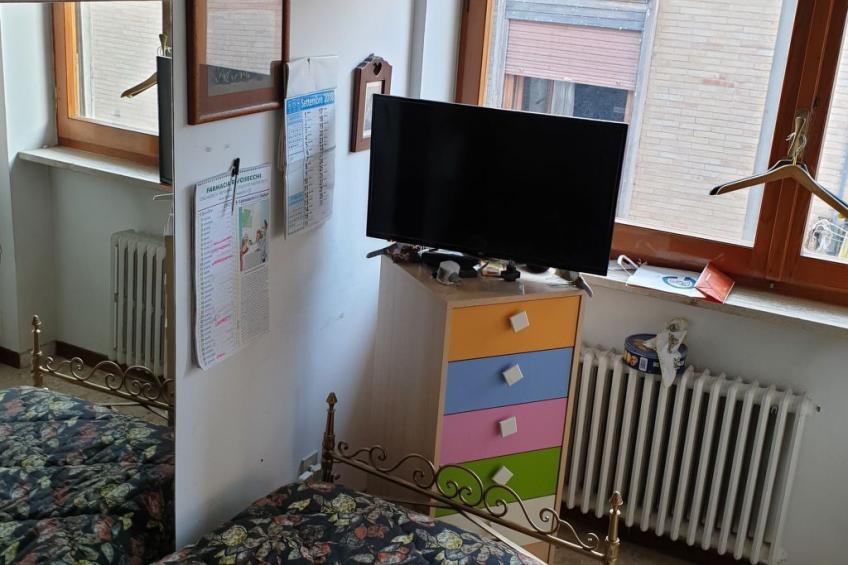 Die Hauptstraße von Grottammare, 50 Meter vom Meer entfernt - foto 6