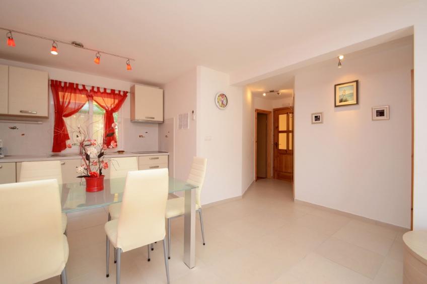 Apartments Korčula - Two Bedroom Apartment with Terrace and Sea View (Coral) - foto 5