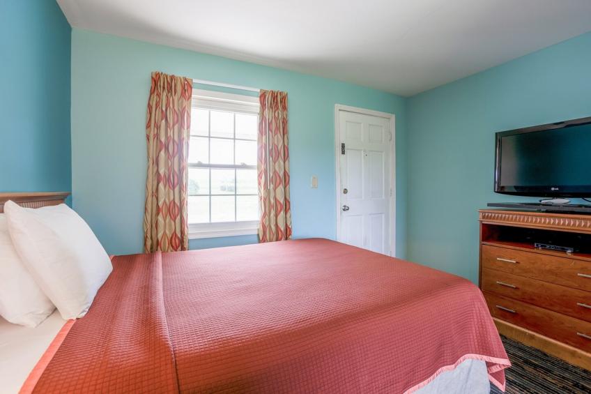 Queen Bed Smoking - foto 18