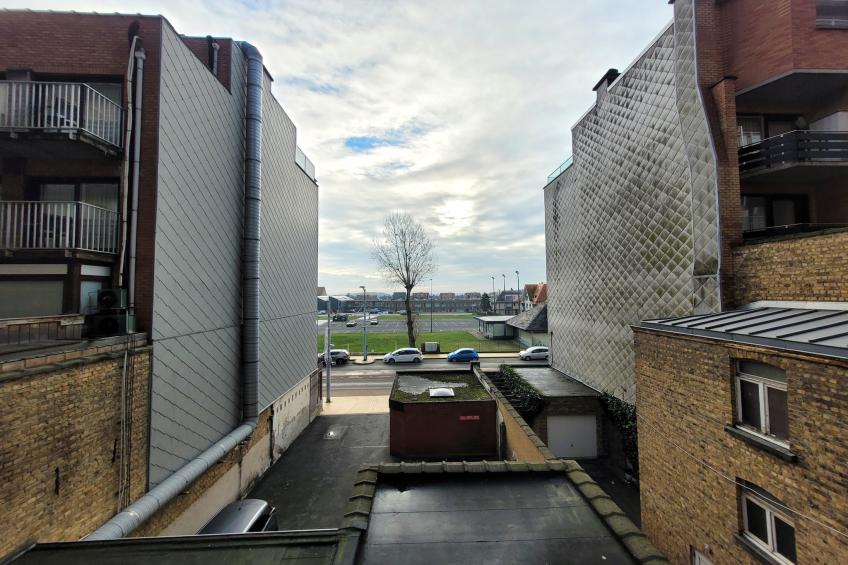 EMBASSY 0203 - foto 13
