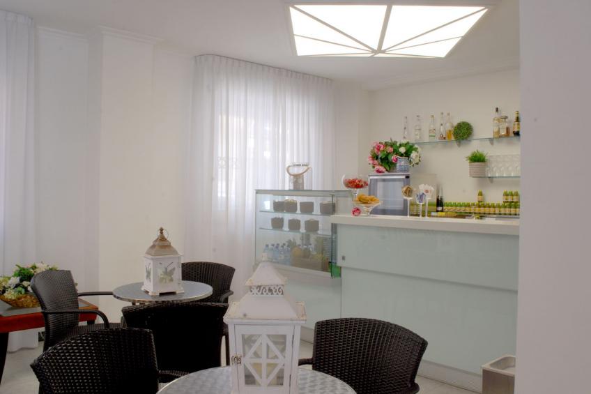 Residence Club House - Cattolica 2-room-apartment 4 Pax - foto 19
