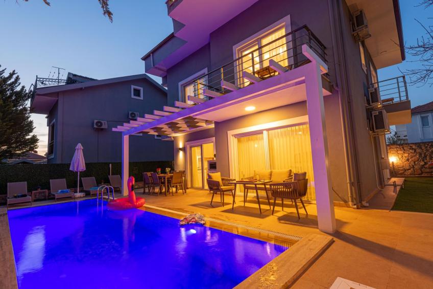 Große für Villa bis zu 9 Personen - foto 9