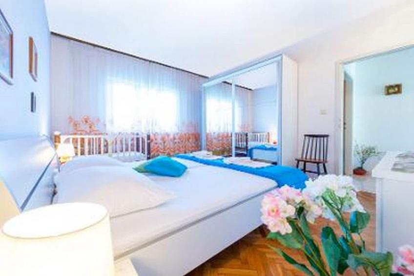 Holiday Home Lido - Three Bedroom Holiday House with Terrace - foto 9