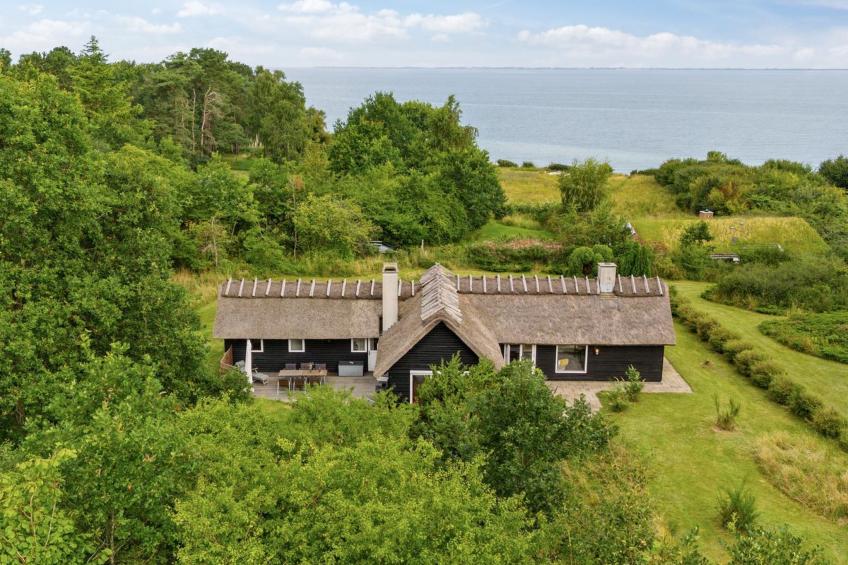 "Emeli" - 100m from the sea