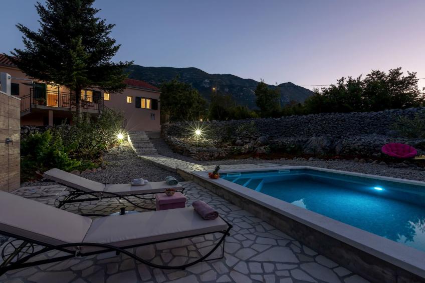 in Rašćane mit Beheiztem Pool - foto 49