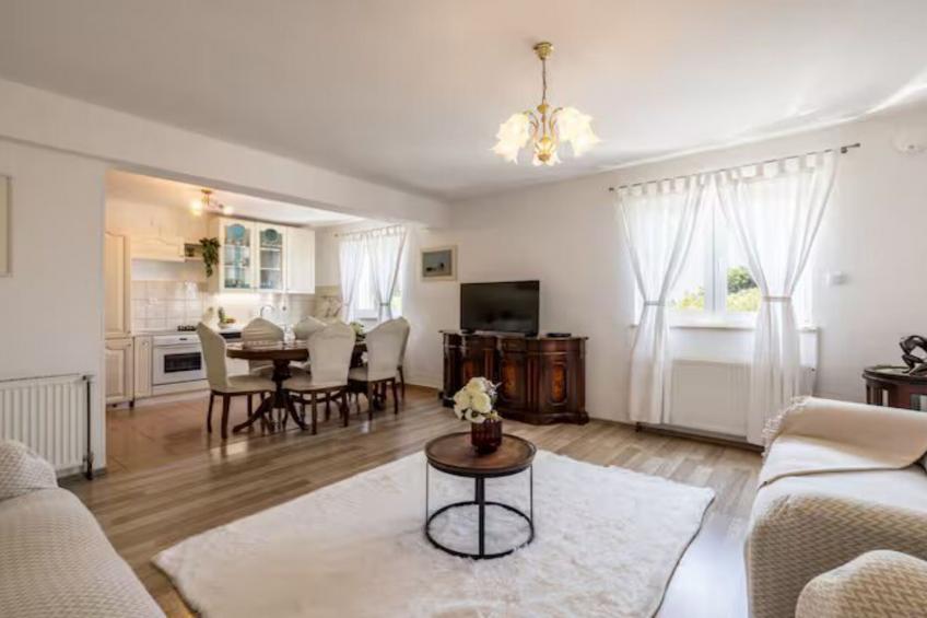 Villa Pax - Four Bedroom Villa with Outdoor Pool - foto 5