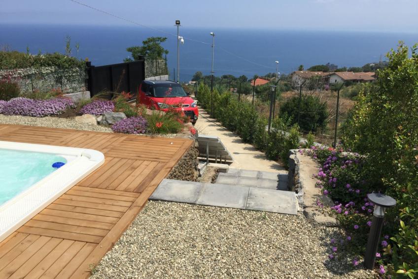 Zyklopenhaus. Erstaunliche Aussicht und privates Mini-Spa - foto 4