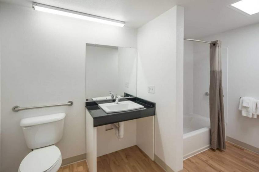 2 QUEEN BEDS  NON-SMOKING KITCHEN - foto 15