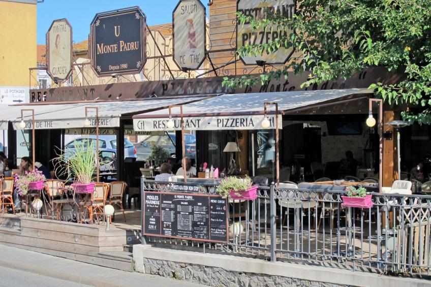 Ovu Wohnung mit beheiztem Pool und privatem Garten, 1 Minute vom Meer entfernt - foto 16