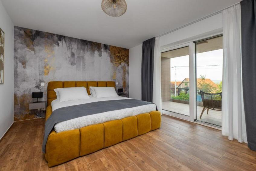 Apartments Villa Wood - Two Bedroom Apartment with terrace and pool view ( W2 ) - foto 5