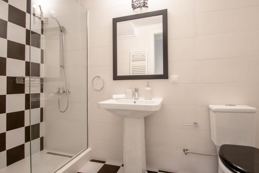 Anwesen mit Garten, Grill und Terrasse - foto 11