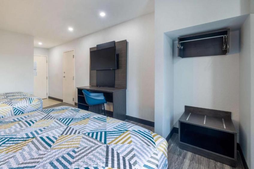 2 Queen Beds  Suite Nsmk Micfridge - foto 13