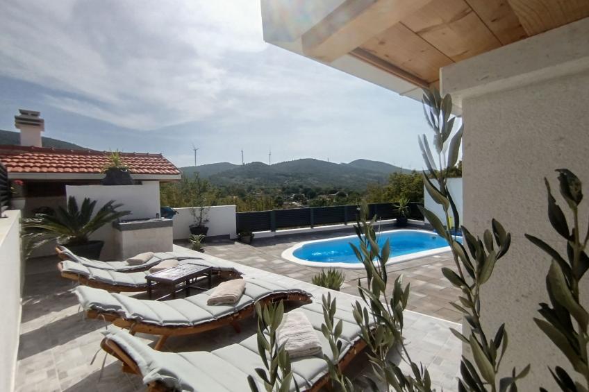 "Ferienhaus Luce" - privater Pool