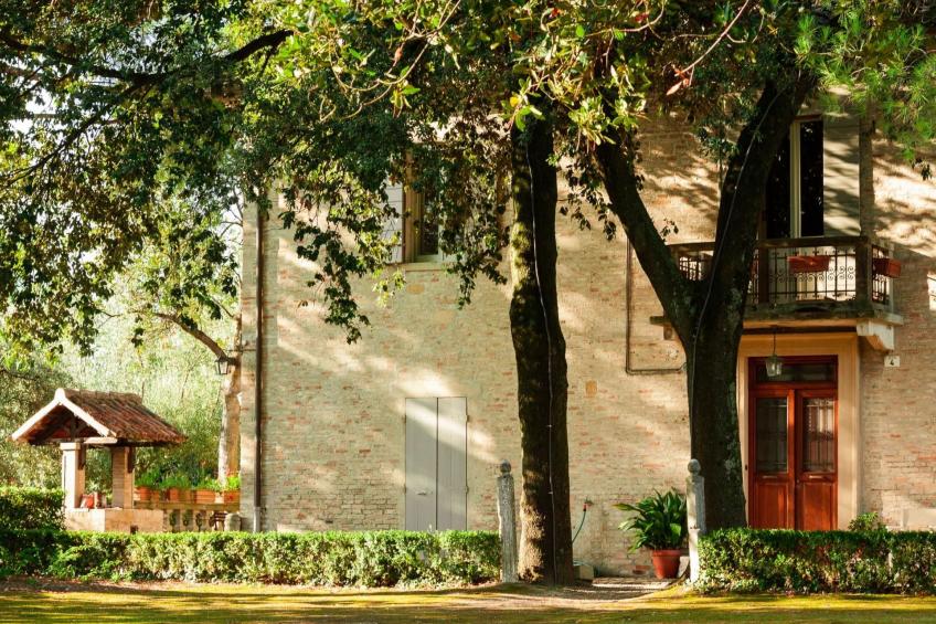 In einem Bauernhaus in den Hügeln, mit Garten und Pool - foto 39