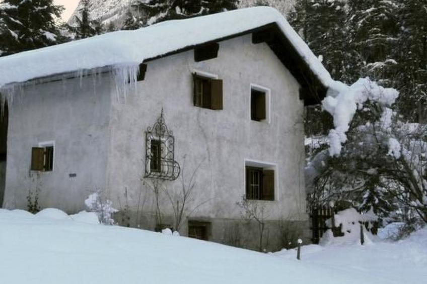 Alte typische Engadinermühle - foto 31