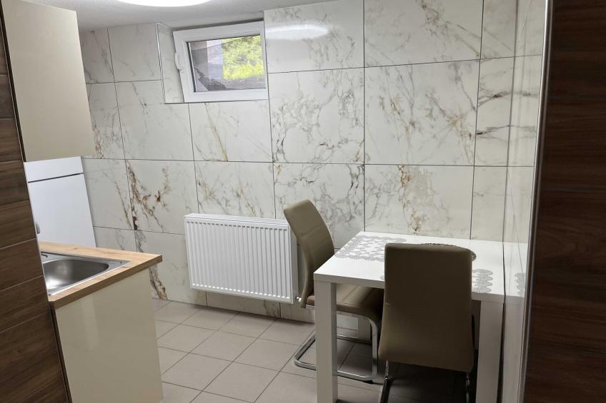 Meadow Tranquil Apartments with Evergreen Garden - One Bedroom Apartment - foto 7