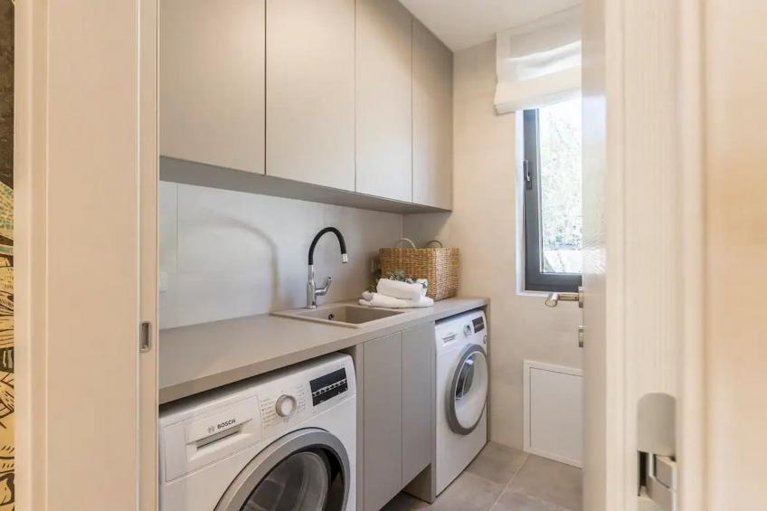 Sophisticated Oasis Residence Villa with Pool - Three Bedroom Villa with Pool - foto 18