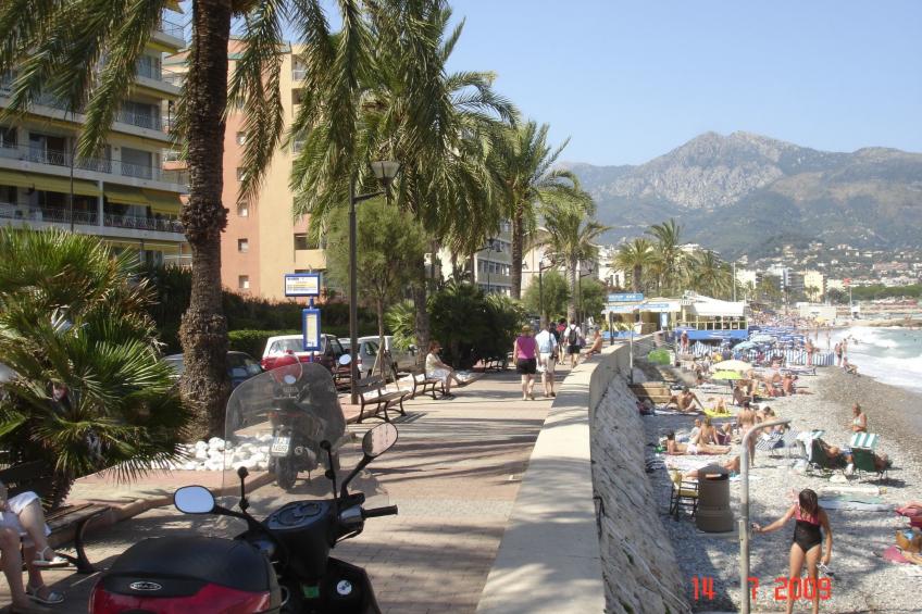 Ruhige Tourismusmöblierung mit Balkon und Pool - foto 14