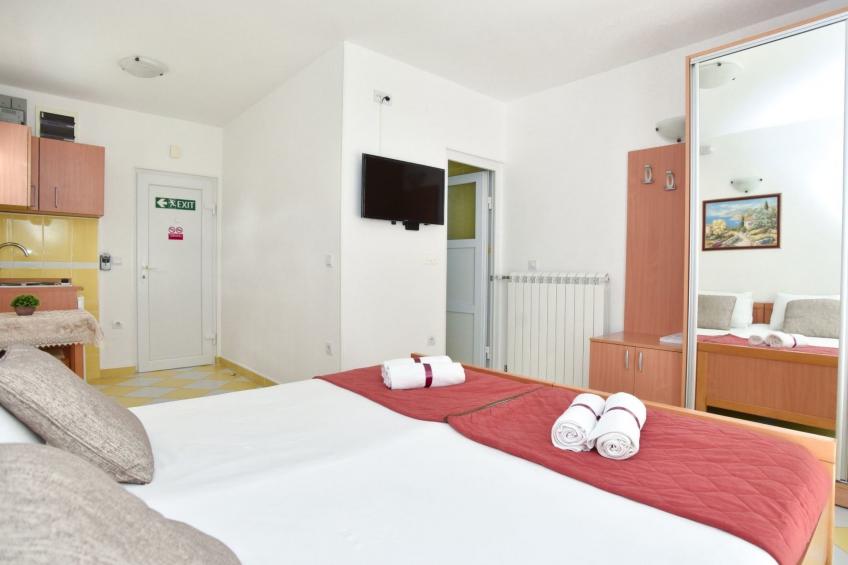 Studio-Apartment mit Balkon - foto 4