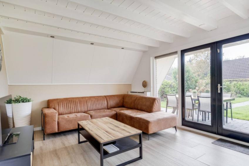 107 | Buizerd | Fijne bungalow met ruime tuin - foto 2