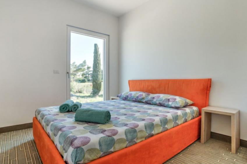 Wohnung "Lovrecica" mit Blick auf das Wasser - foto 13