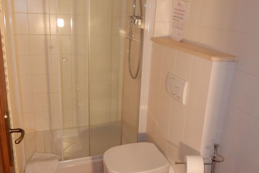 Dreizimmerwohnung für 4 Personen 3 km vom Zentru - foto 20