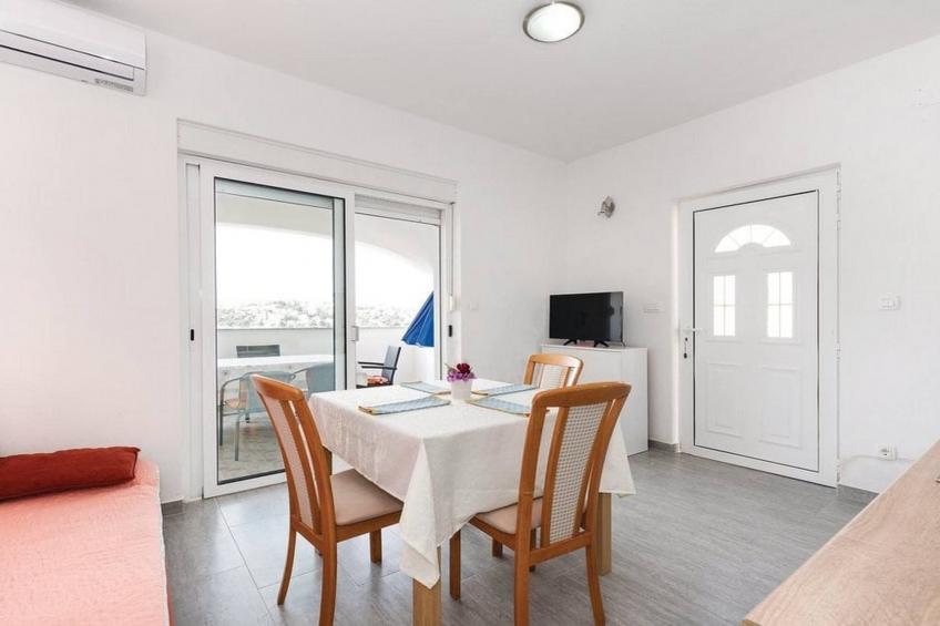 Apartments Zdenka Zatoglav - Grey apartment - foto 3