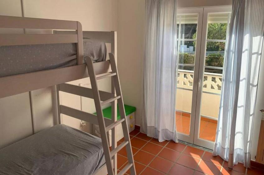 Atmen Sie die Meeresbrise in Praia Del Rey ein - foto 6